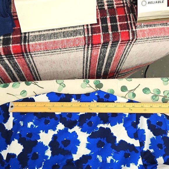 Banana Republic dress - Picture 7 of 7